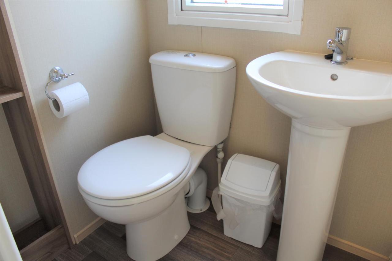 Newquay Bay Resort - Spacious - Sleeps 6 - Close To Porth Beach Экстерьер фото